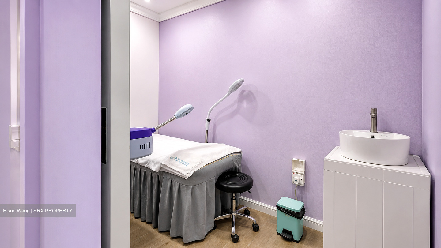 The Midtown (D19), Retail #606737921